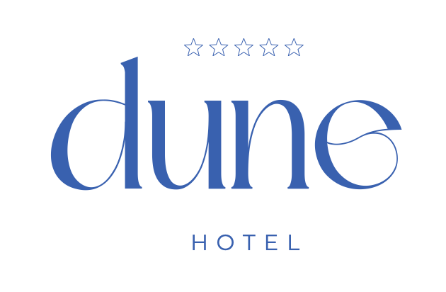 Dune Hotel: logotyp pelny z gwiazdkami